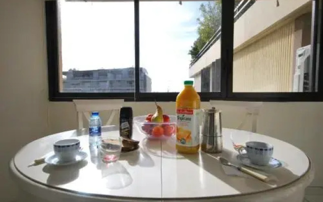 Cannes One Bedroom Jardins De La Croisette