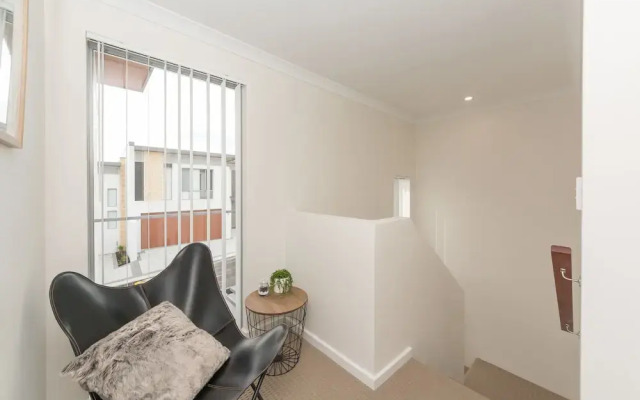 Eliza Park Suites 21