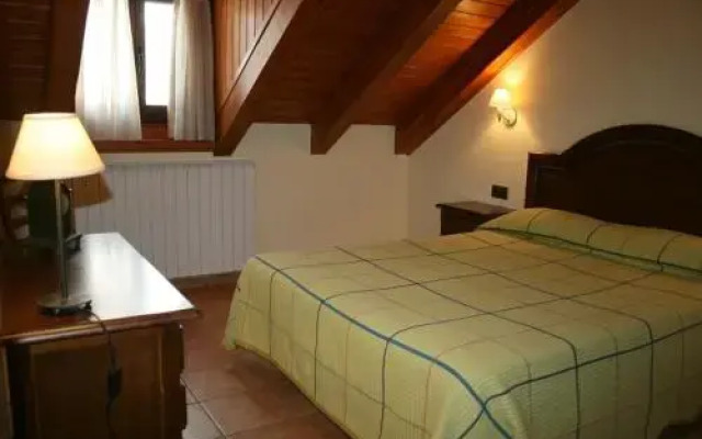 Apartamentos Les Picardes