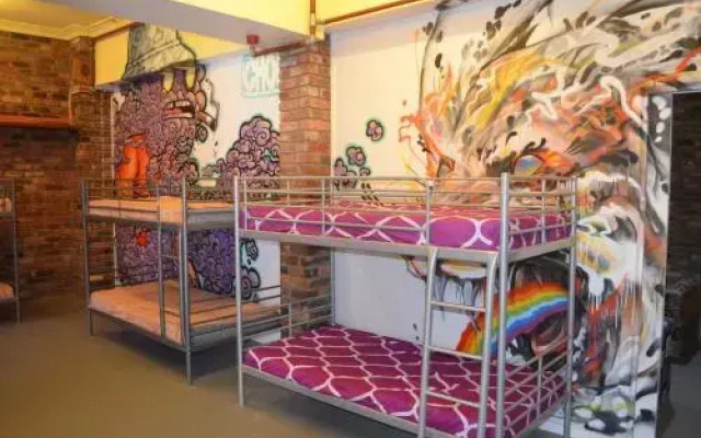 Hostel Plus Collingwood