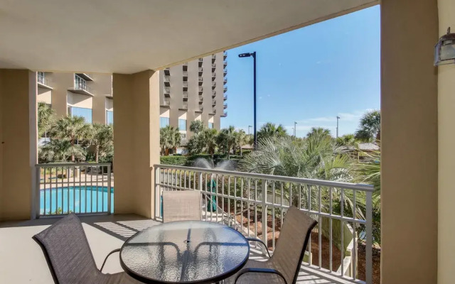 Royale Palms L-01 by RedAwning