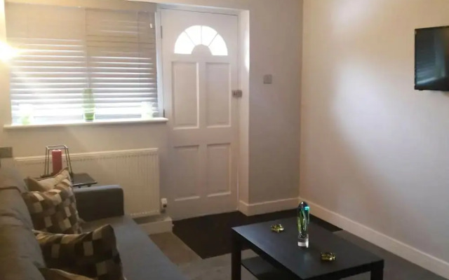 Crown Street House Serviced Apartments by Saffatel