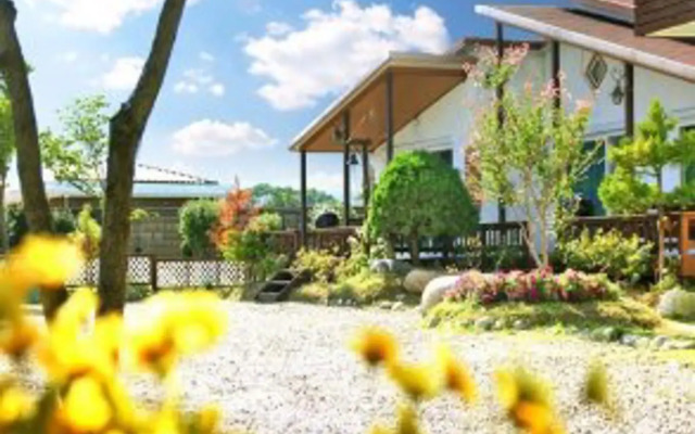 Yangyang Freesia Pension