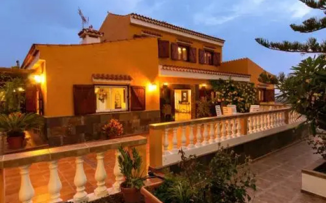 Rural Village Salobre