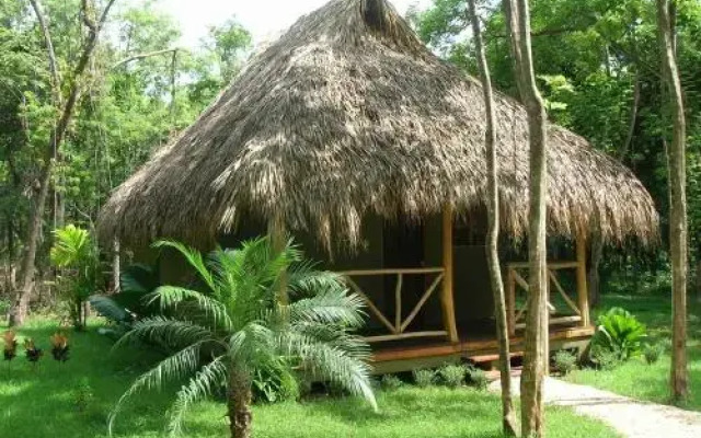 Sol y Luna Lodge