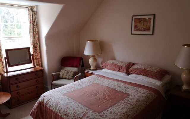 Birnam Guest House