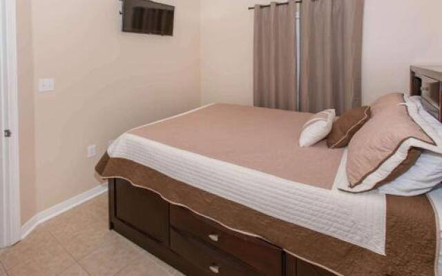 Tidewater 805 by RedAwning