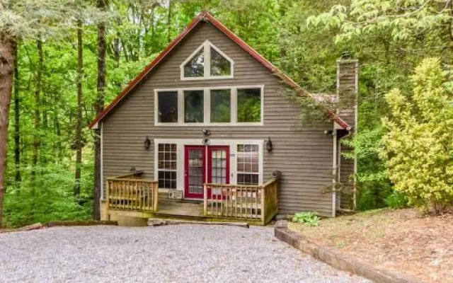 Hibernation Station - 1 Br home by RedAwning