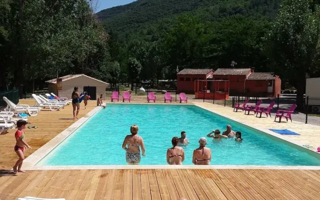 Camping La Berge Fleurie