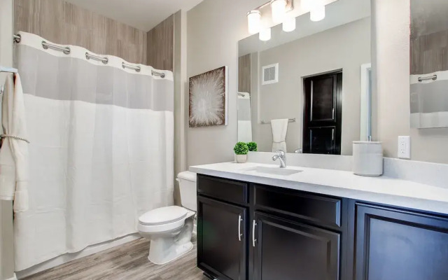 Queen Creek #356 - 2 Br Condo