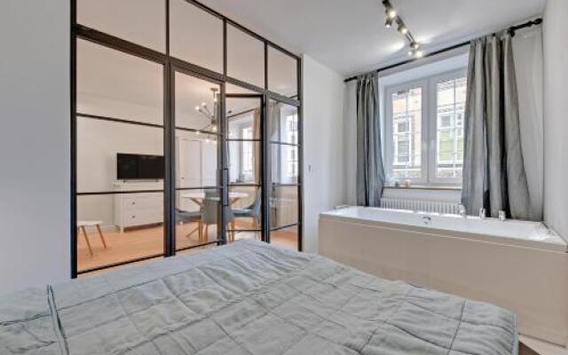 Dom & House - Apartments Old Town Deo Plaza