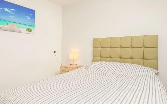 Belfast Budget Maldon Court 20
