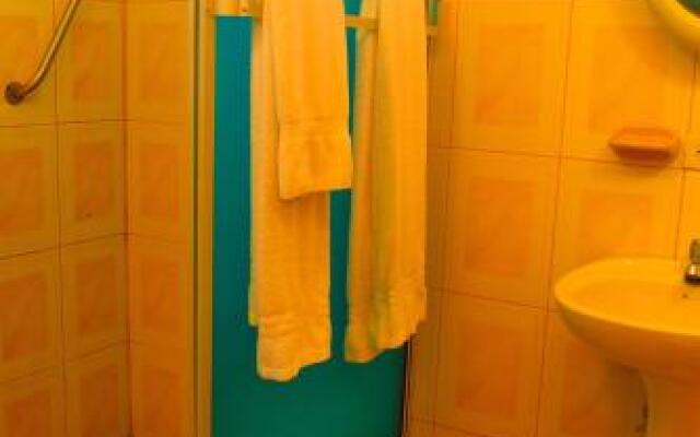 Hostal Tintorera