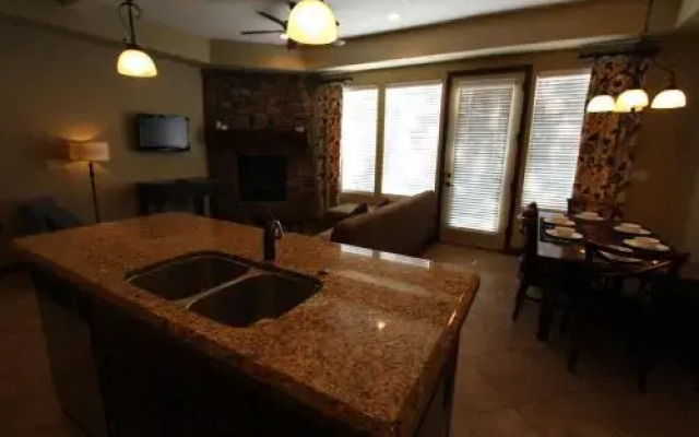 Canyon Villas at Coral Ridge