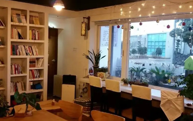 Female Guesthouse Bunga