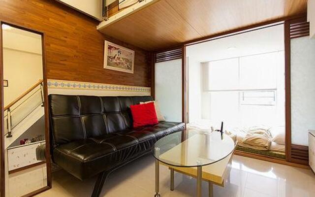 Hua Guan Suite