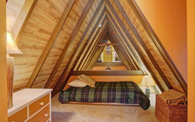 Spruce Creek Lodge By Redawning