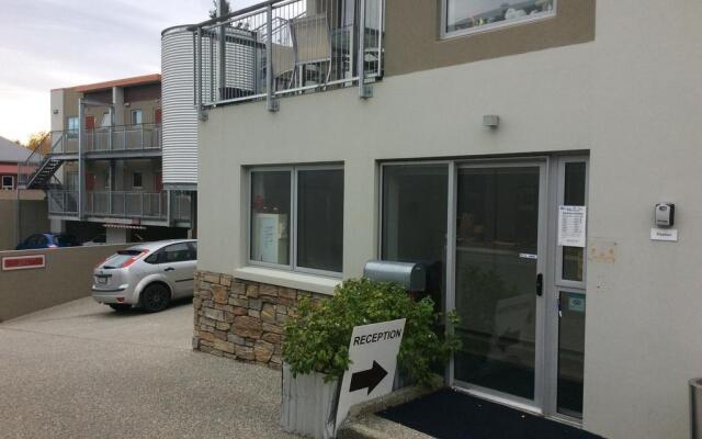 Wanaka Edge Suites