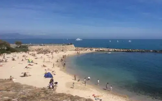 La Clé de la Porte B&B