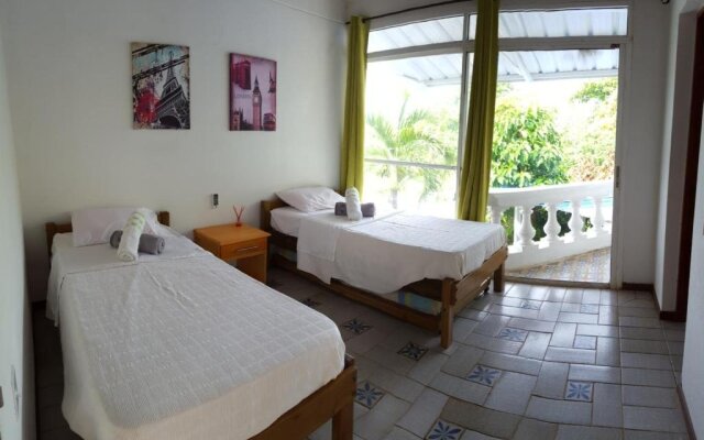 Coral house San Andres