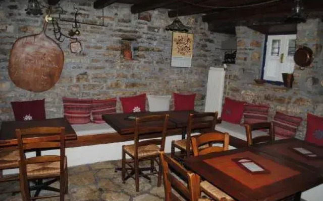 Orestis House