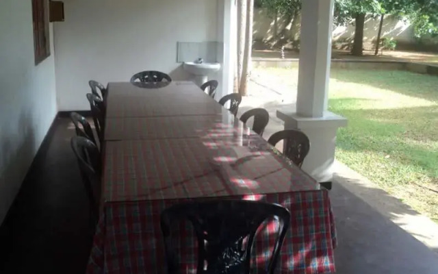 Triangle Holiday Inn