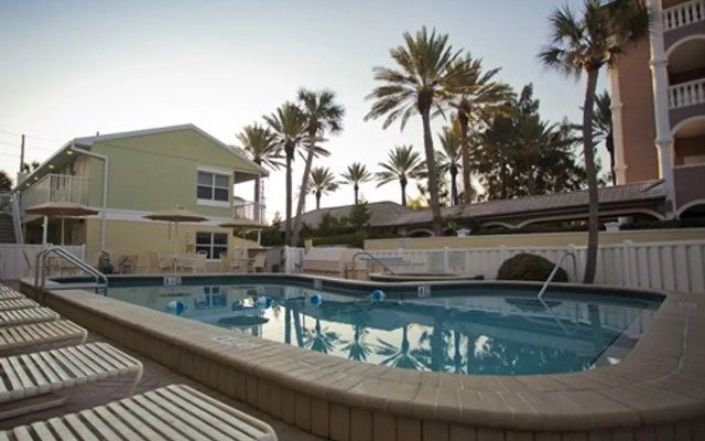Hideaway Sands Resort