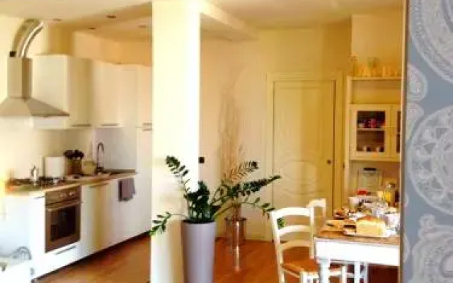 Day By Day Bed  Breakfast