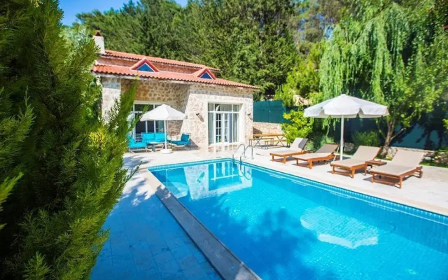 Villa Kaputas 1 by Akdenizvillam