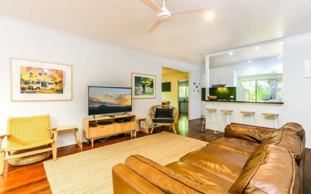 Fingal Beach House 14 Lagoon Road