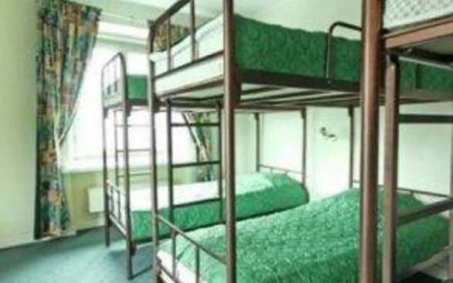 Green Apple Hostel