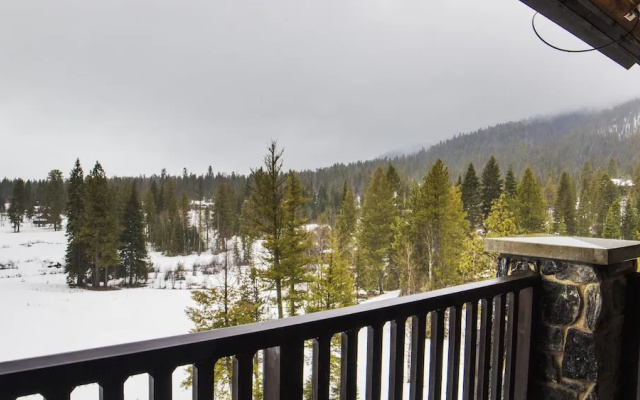 Livin' The Dream - LOM404 - 2 Br Condo