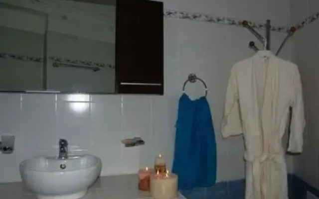 Guesthouse 4 Epoxes