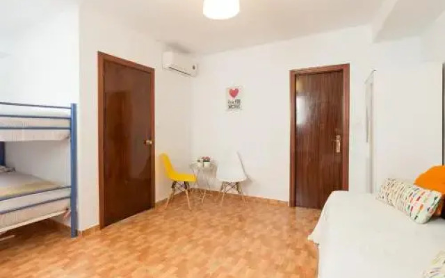 Marques De Larios Plaza Las Flores