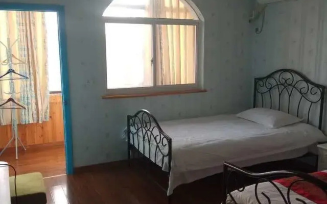 Wuzhen Grandmother Guest House