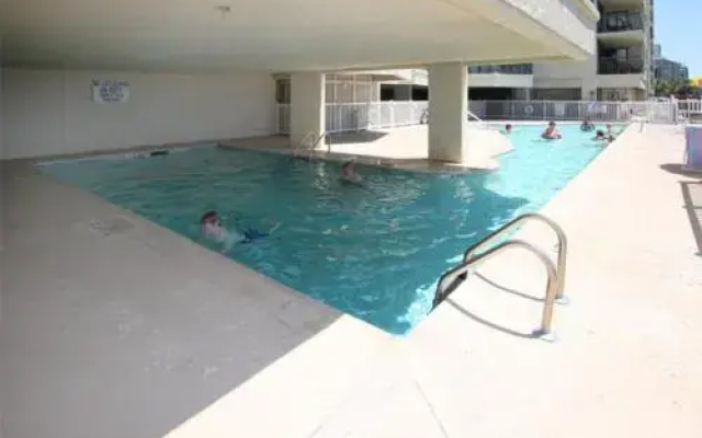 Ocean Bay Club 805