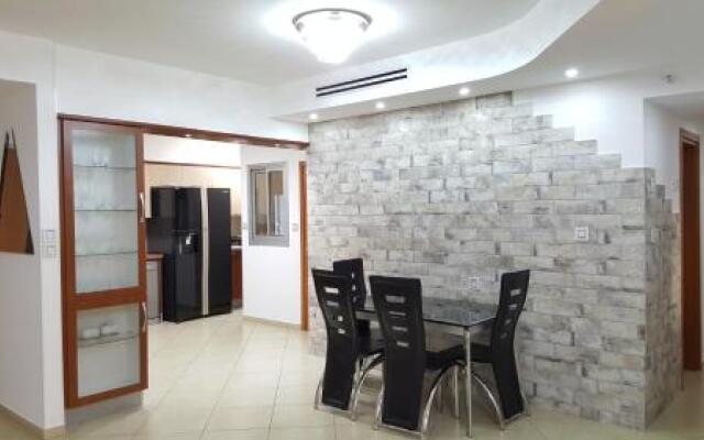Ilsia Apartments - Exodus Street