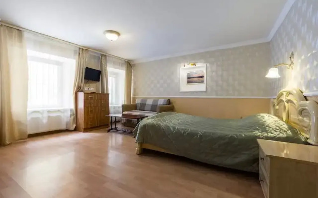 Студия на Казанской