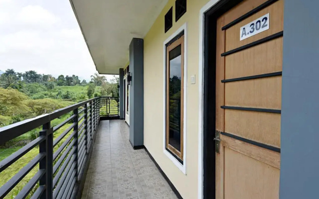 ZEN Rooms Cibogo Megamendung Puncak