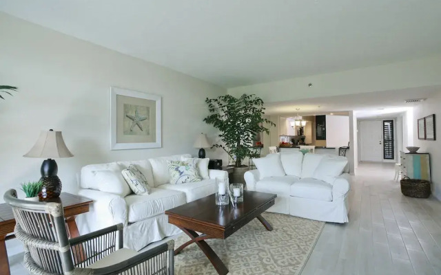 Longboat Key 06 - 2 Br Condo