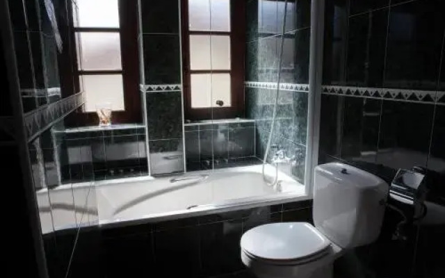 Casas Rurales y Apartamentos La Hornera