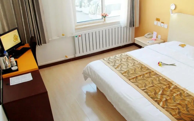 Huyue Hotel Chaoyang Train Station Store