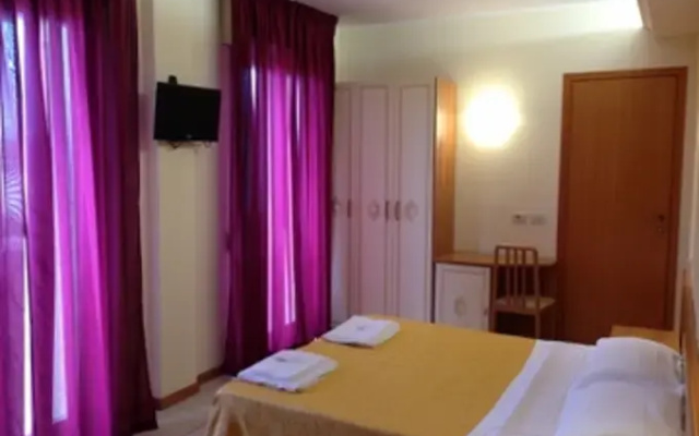Hotel Apogeo