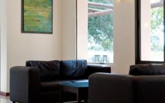 Camino Real Plaza Hotel