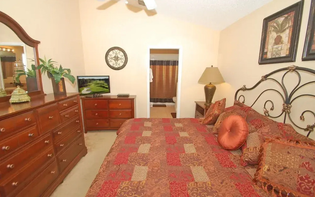 16623FM Sunlight Villa 3 Br villa by RedAwning