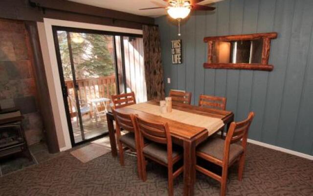 Mammoth Ski & Racquet Club #94