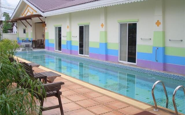 Phuket7-inn Hotel