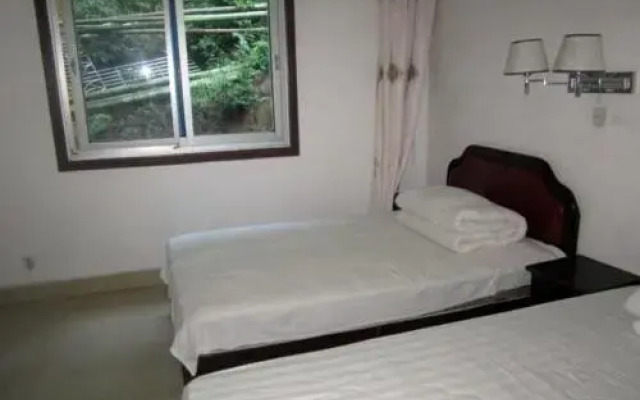 Hengyang Yuepin Lodge