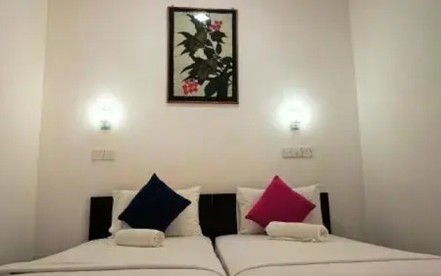 Sea Breeze Hotel