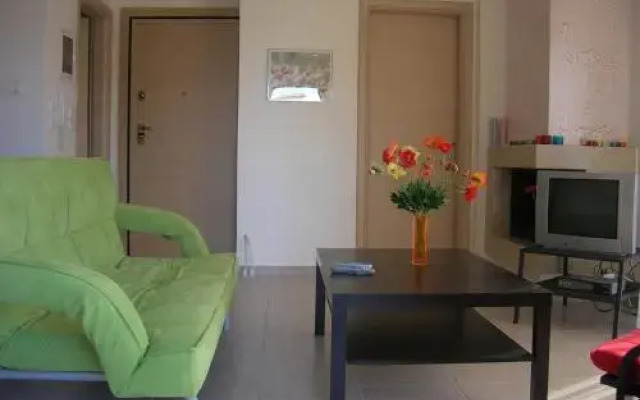 Apartments Eleni 4 Seasons
